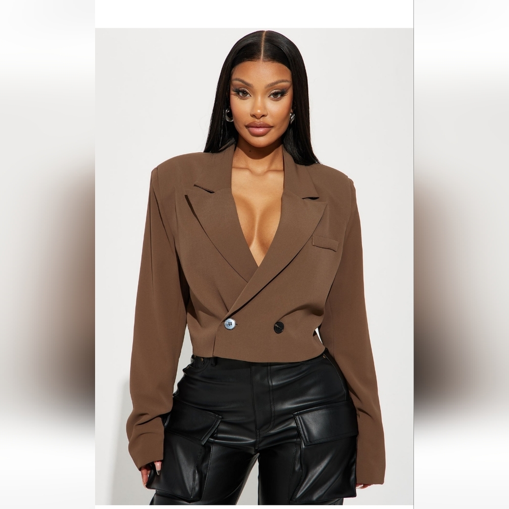Business Moves Cropped Blazer- Large